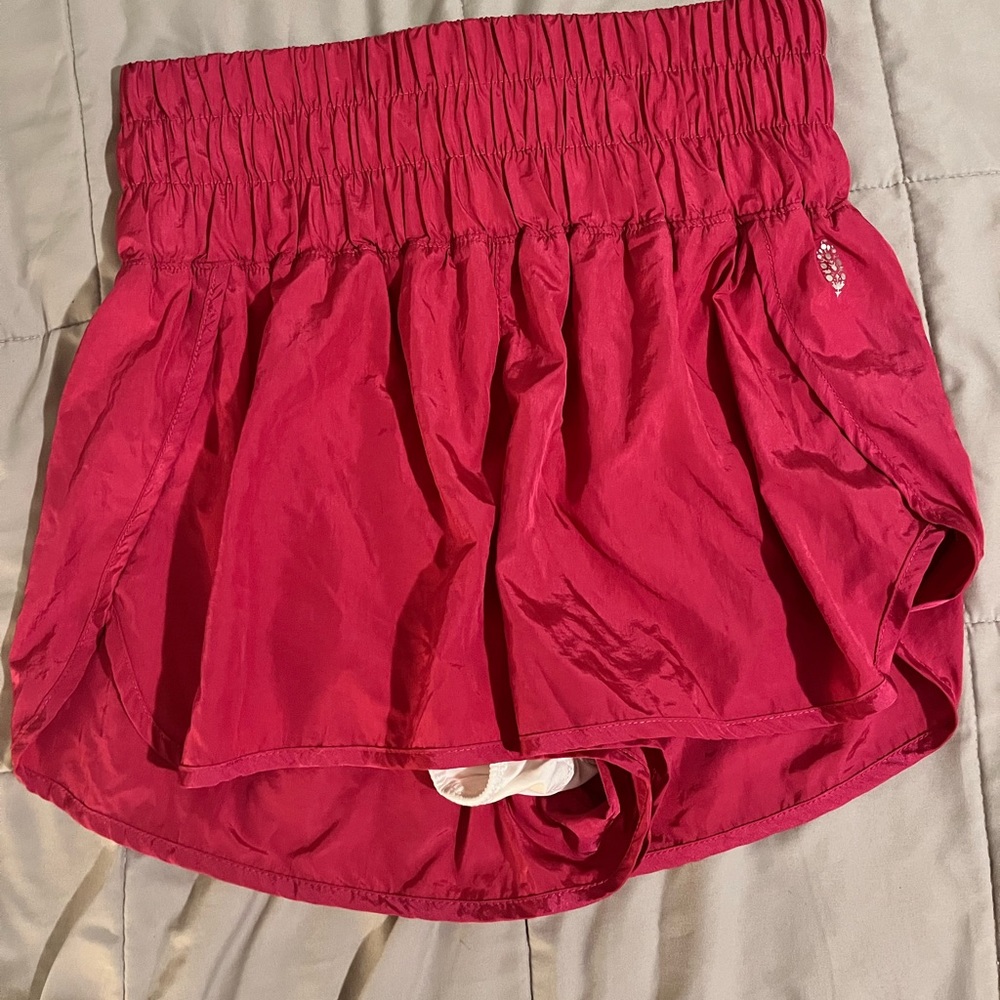 Free People Movement : The Way Home Shorts (L) Passion Fruit